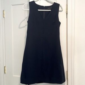 Banana Republic sleeveless navy dress w/pockets